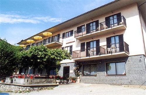 Hotel La Capannina Massino Visconti Dış mekan fotoğraf
